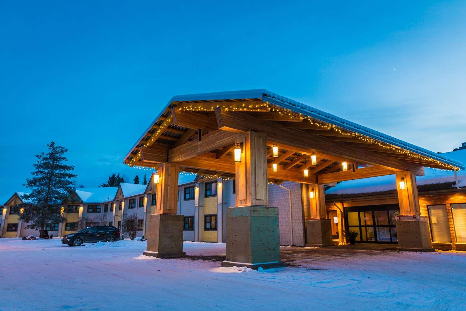 Prestige Hudson Bay Lodge & Conference Centre, Worldhotels Crafted Collection Smithers Exterior photo